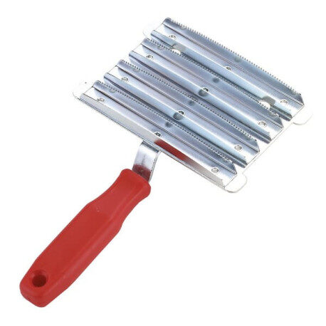 Zgrzebło metalowe 9.5x14.5 cm Kerbl 4018653180099