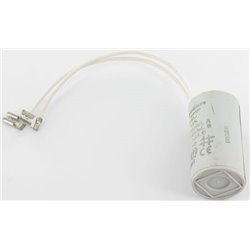 Condensator 4uF
