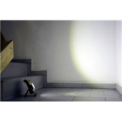 Przenośny promiennik LED z akumulatorem WorkFire Pro 30 W, Kerbl